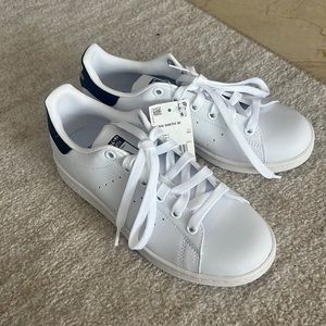 Adidas Stan smith white and navy